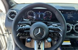 Mercedes-Benz GLB AMG GLB 35 4MATIC SUV 2026 — side view