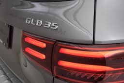 Mercedes-Benz GLB AMG GLB 35 4MATIC SUV 2026 — side view