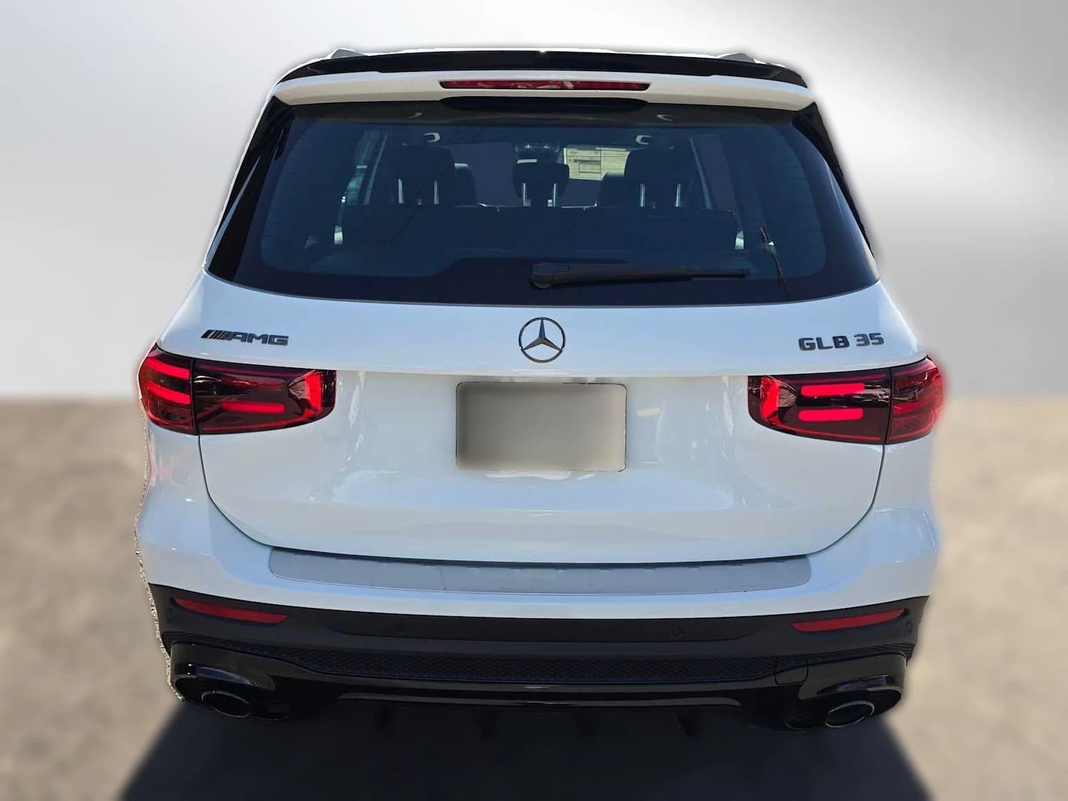 Mercedes-Benz GLB AMG GLB 35 4MATIC SUV 2026 — side view