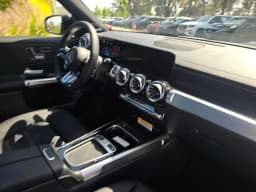 Mercedes-Benz GLB AMG GLB 35 4MATIC SUV 2026 — side view