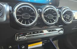 Mercedes-Benz GLB AMG GLB 35 4MATIC SUV 2026 — side view