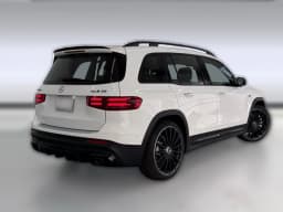 Mercedes-Benz GLB AMG GLB 35 4MATIC SUV 2026 — side view