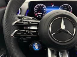 Mercedes-Benz GLB AMG GLB 35 4MATIC SUV 2026 — side view