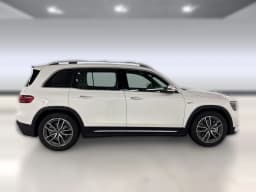 Mercedes-Benz GLB AMG GLB 35 4MATIC SUV 2026 — side view