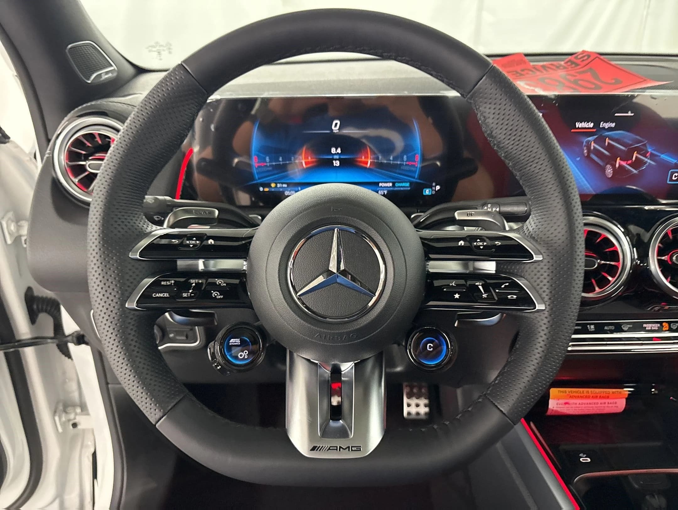 Mercedes-Benz GLB AMG GLB 35 4MATIC SUV 2026 — side view