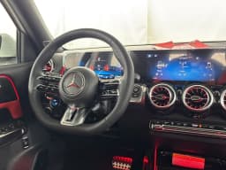Mercedes-Benz GLB AMG GLB 35 4MATIC SUV 2026 — side view