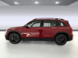 Mercedes-Benz GLB AMG GLB 35 4MATIC SUV 2026 — side view