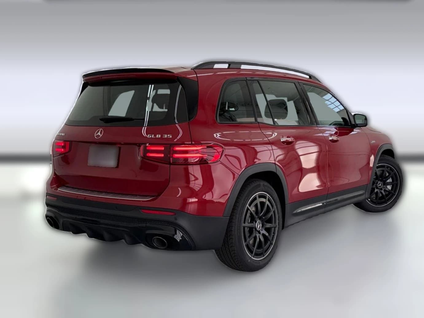 Mercedes-Benz GLB AMG GLB 35 4MATIC SUV 2026 — side view