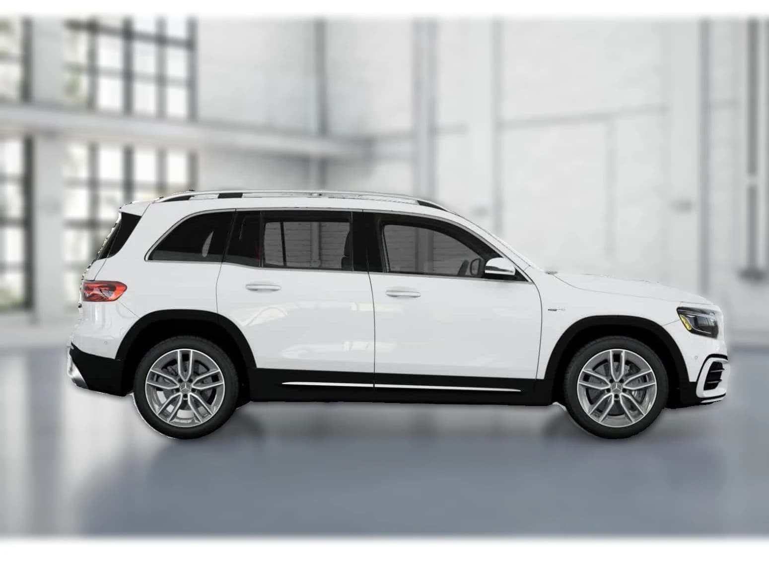 Mercedes-Benz GLB AMG GLB 35 4MATIC SUV 2026 — side view