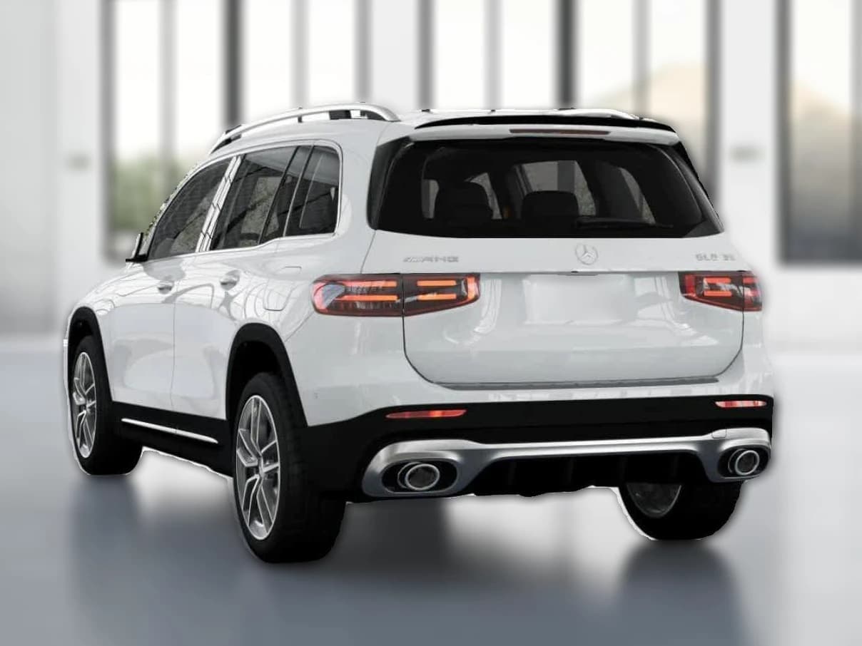 Mercedes-Benz GLB AMG GLB 35 4MATIC SUV 2026 — side view