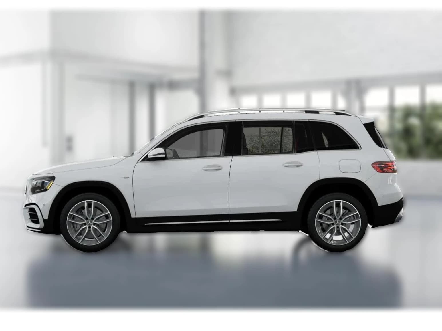 Mercedes-Benz GLB AMG GLB 35 4MATIC SUV 2026 — side view