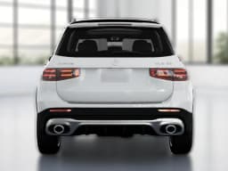 Mercedes-Benz GLB AMG GLB 35 4MATIC SUV 2026 — side view