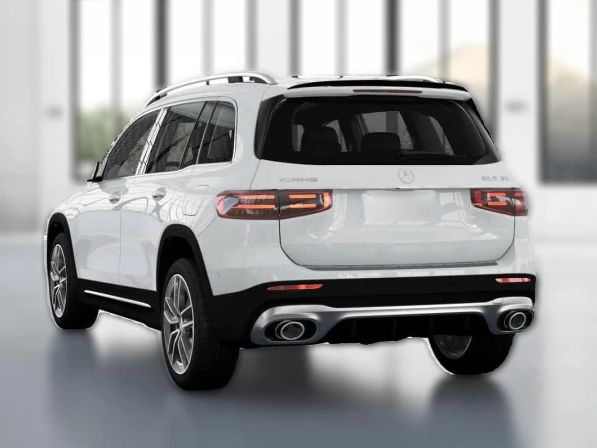 Mercedes-Benz GLB AMG GLB 35 4MATIC SUV 2026 — side view