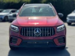 Mercedes-Benz GLB AMG GLB 35 4MATIC SUV 2026 — side view