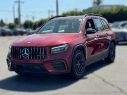 Mercedes-Benz GLB AMG GLB 35 4MATIC SUV 2026 — side view