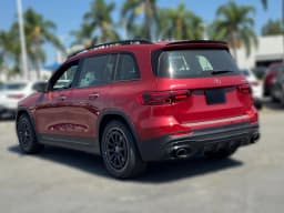 Mercedes-Benz GLB AMG GLB 35 4MATIC SUV 2026 — side view