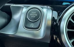 Mercedes-Benz GLB AMG GLB 35 4MATIC SUV 2026 — side view