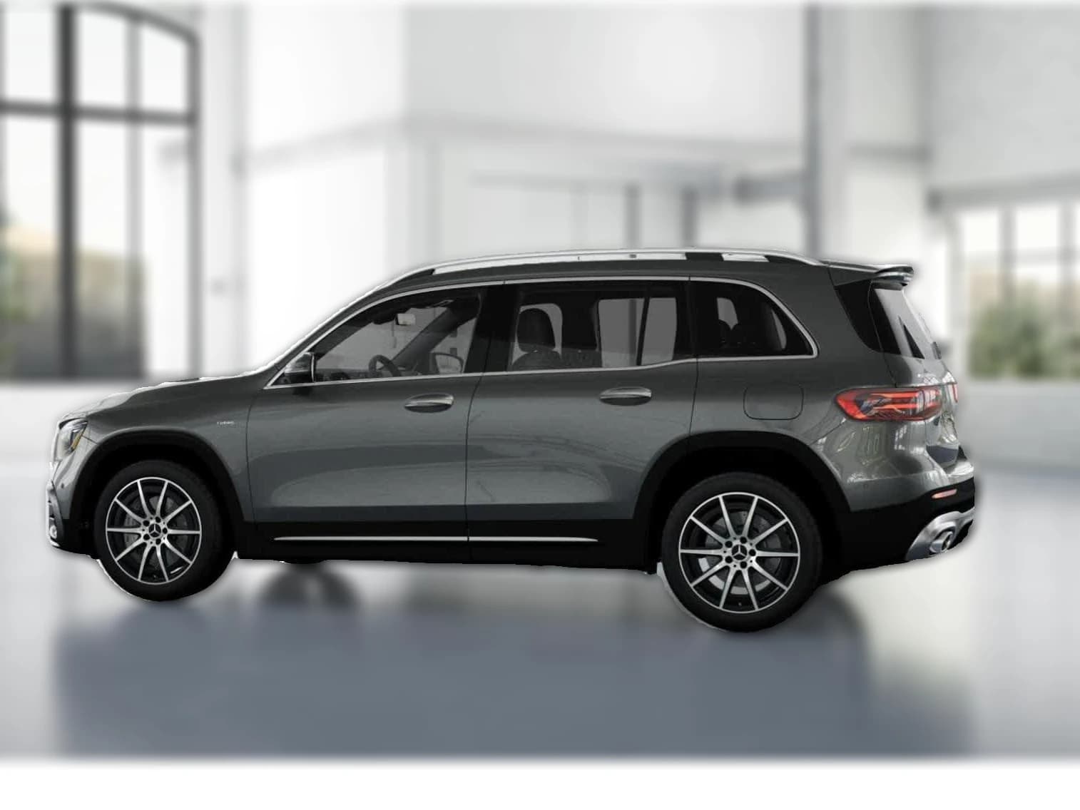 Mercedes-Benz GLB AMG GLB 35 4MATIC SUV 2026 — side view