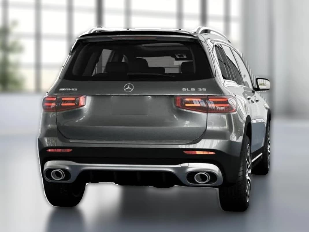 Mercedes-Benz GLB AMG GLB 35 4MATIC SUV 2026 — side view