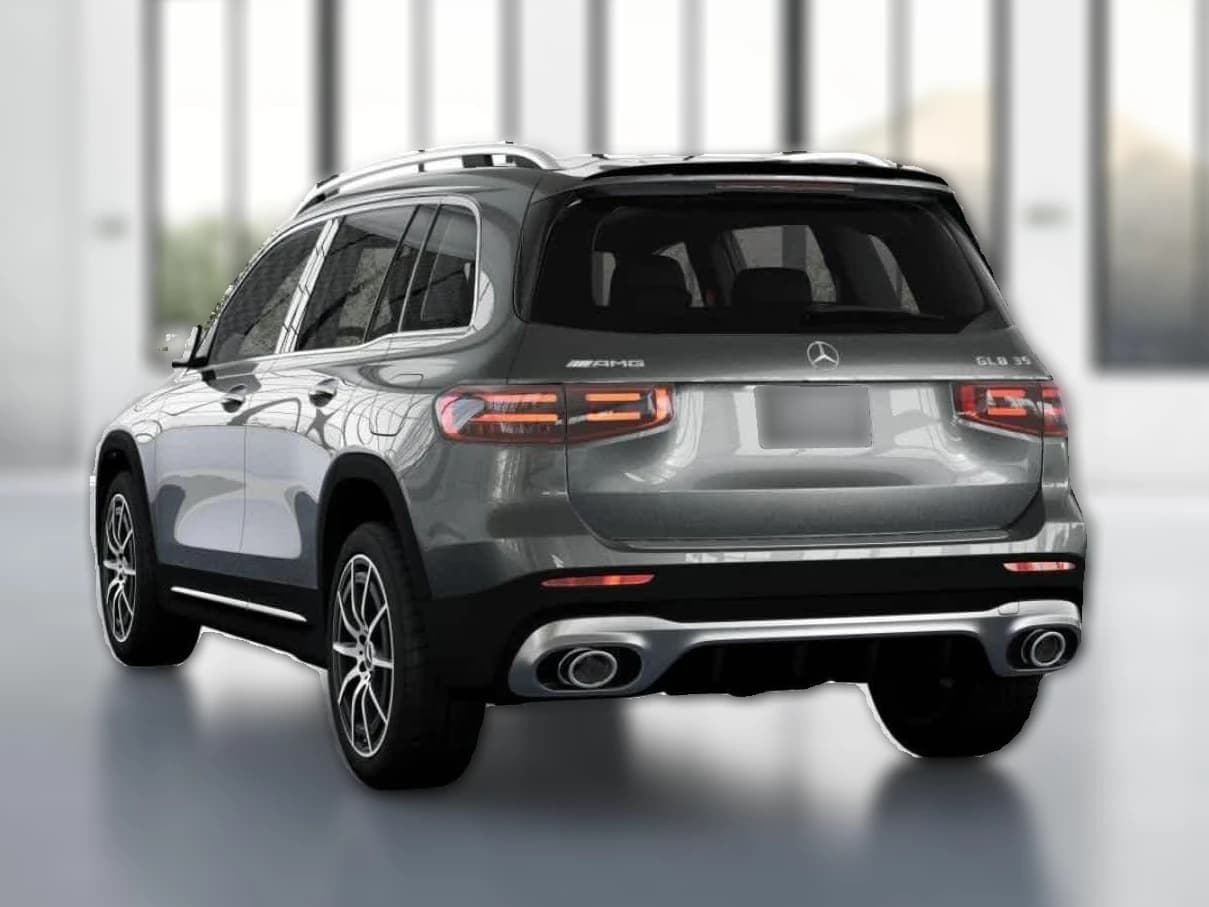 Mercedes-Benz GLB AMG GLB 35 4MATIC SUV 2026 — side view