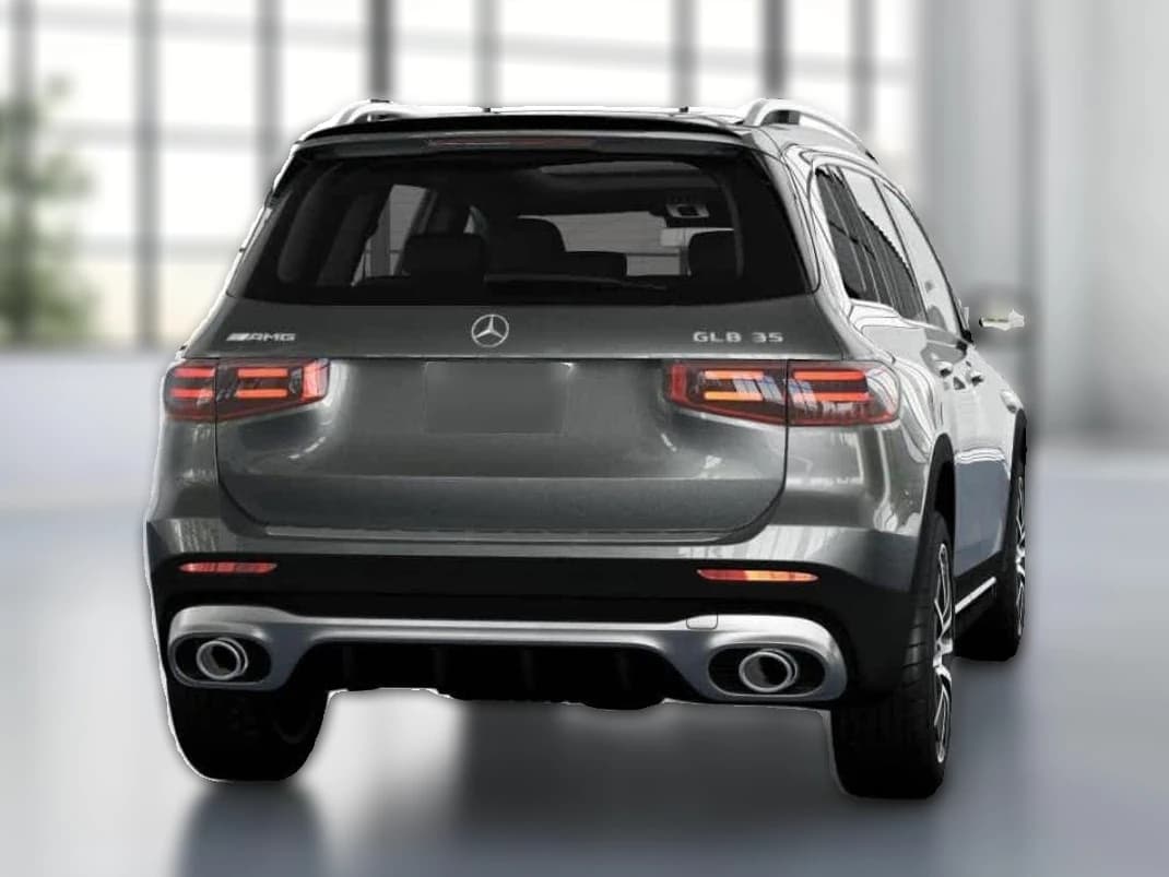 Mercedes-Benz GLB AMG GLB 35 4MATIC SUV 2026 — side view