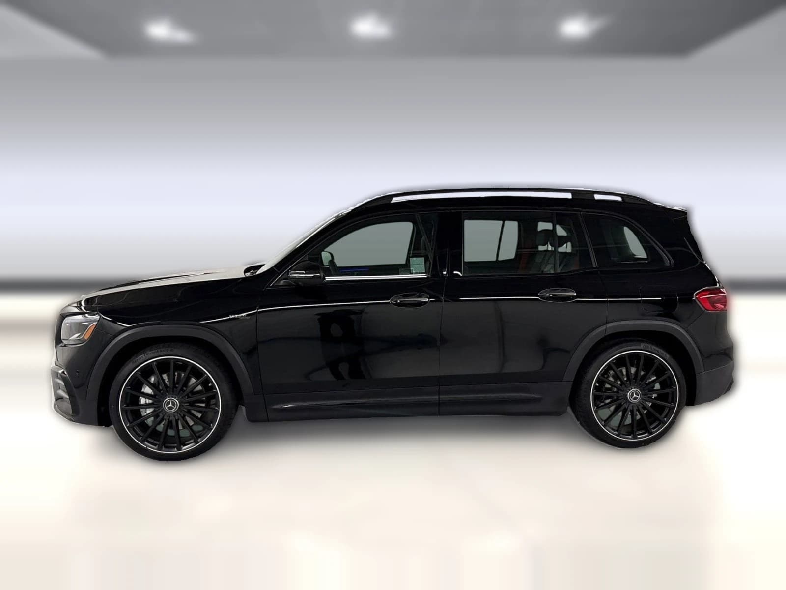 Mercedes-Benz GLB AMG GLB 35 4MATIC SUV 2026 — side view