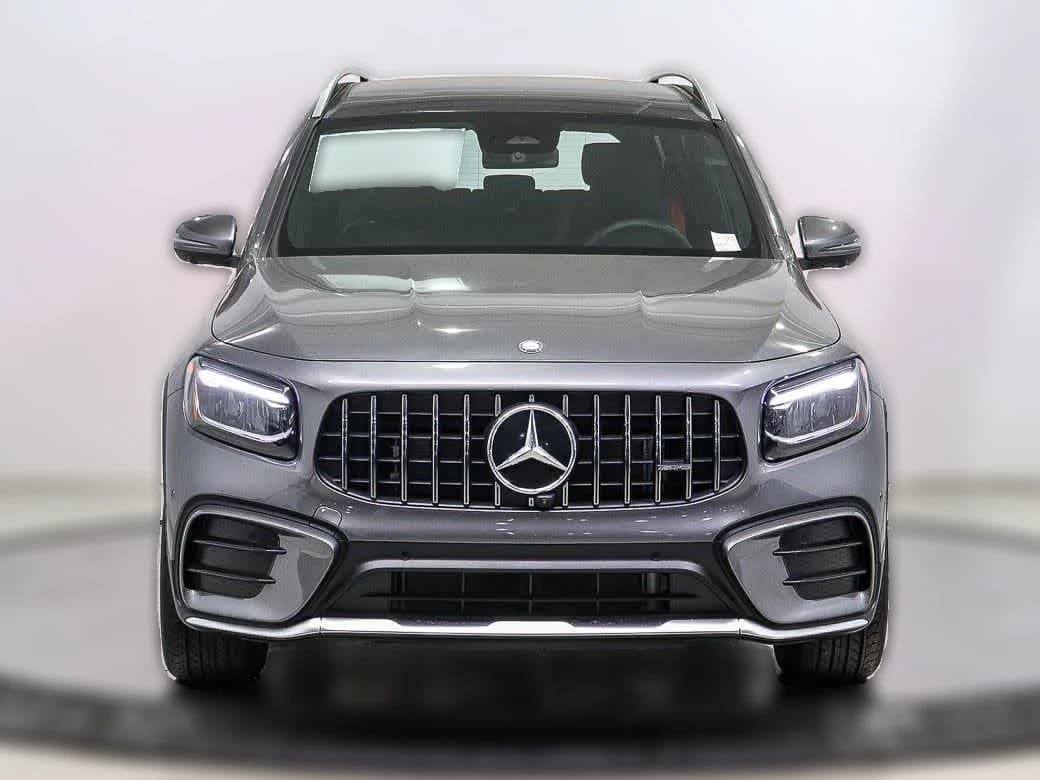 Mercedes-Benz GLB AMG GLB 35 4MATIC SUV 2026 — side view