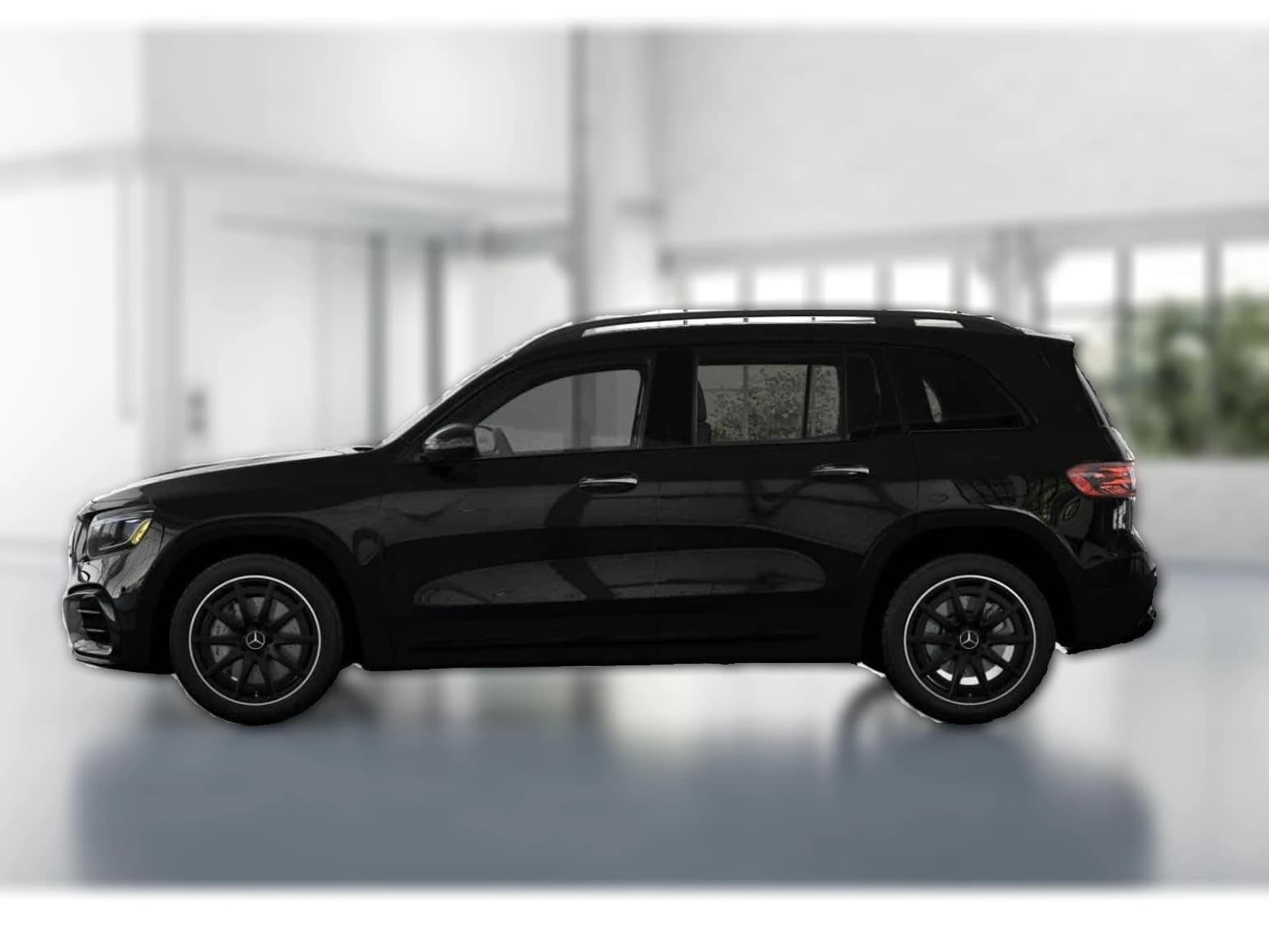 Mercedes-Benz GLB AMG GLB 35 4MATIC SUV 2026 — side view
