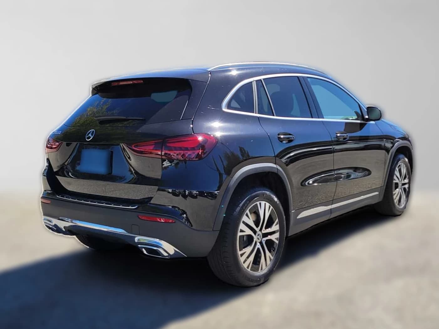 Mercedes-Benz GLA GLA 250 SUV 2026 — side view