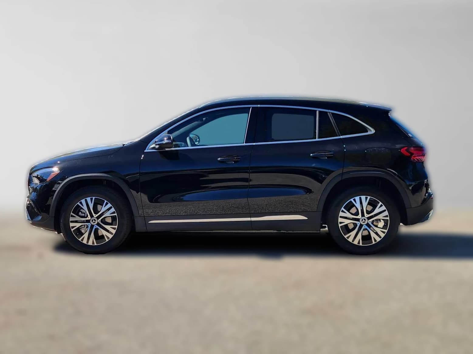 Mercedes-Benz GLA GLA 250 SUV 2026 — side view