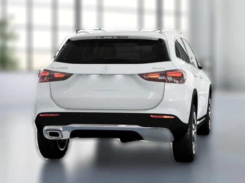 Mercedes-Benz GLA GLA 250 4MATIC SUV 2026 — side view