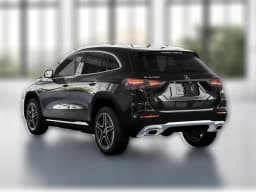 Mercedes-Benz GLA GLA 250 4MATIC SUV 2026 — side view