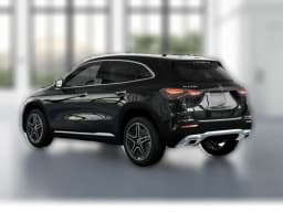 Mercedes-Benz GLA GLA 250 4MATIC SUV 2026 — side view