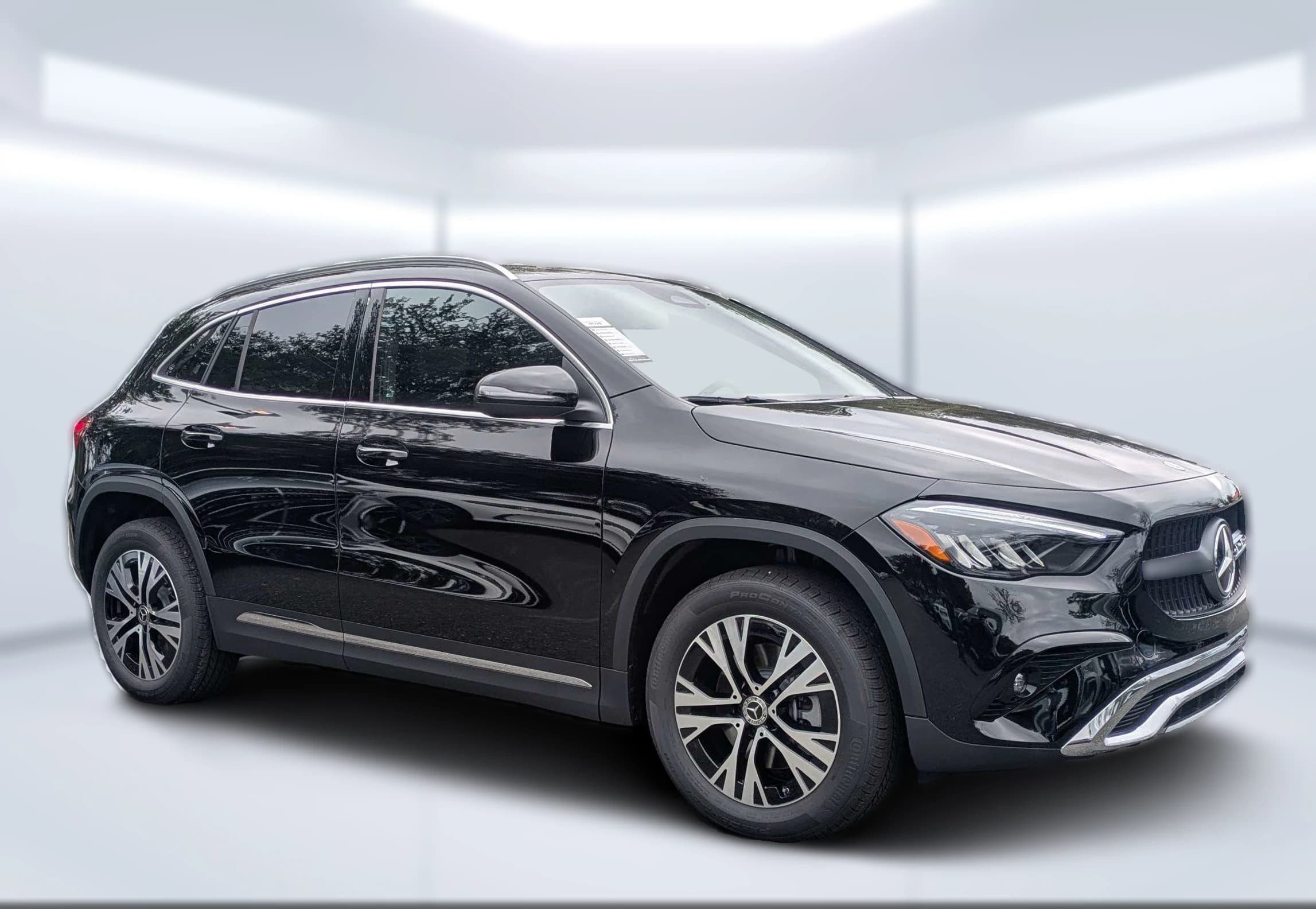 Mercedes-Benz GLA GLA 250 4MATIC SUV 2026 — side view