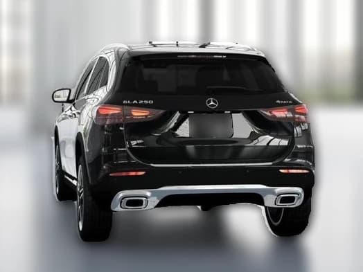 Mercedes-Benz GLA GLA 250 4MATIC SUV 2026 — side view