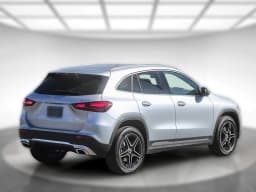 Mercedes-Benz GLA GLA 250 4MATIC SUV 2026 — side view