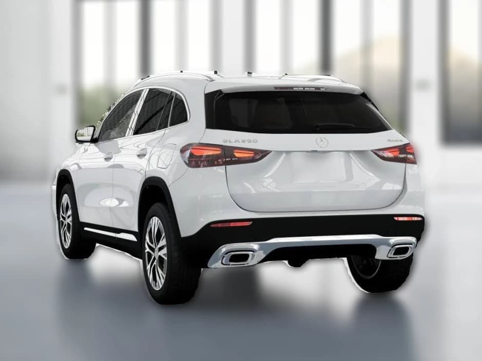 Mercedes-Benz GLA GLA 250 4MATIC SUV 2026 — side view