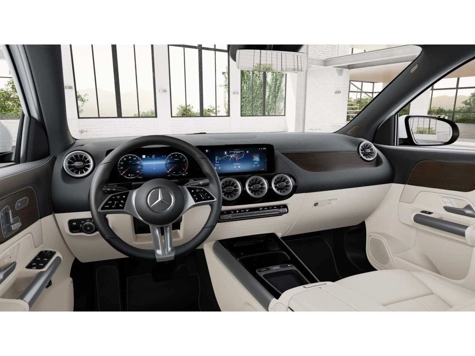 Mercedes-Benz GLA GLA 250 4MATIC SUV 2026 — side view