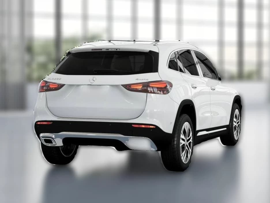 Mercedes-Benz GLA GLA 250 4MATIC SUV 2026 — side view