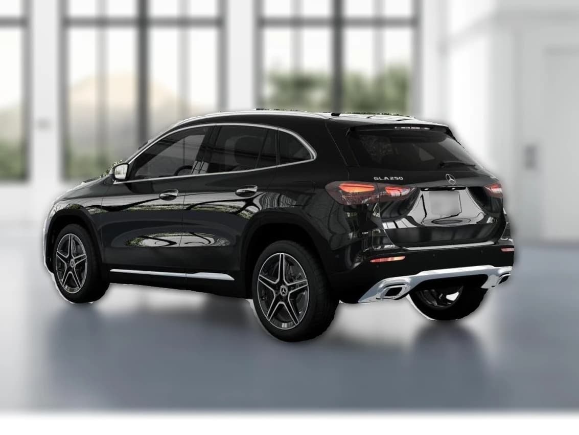 Mercedes-Benz GLA GLA 250 4MATIC SUV 2026 — side view