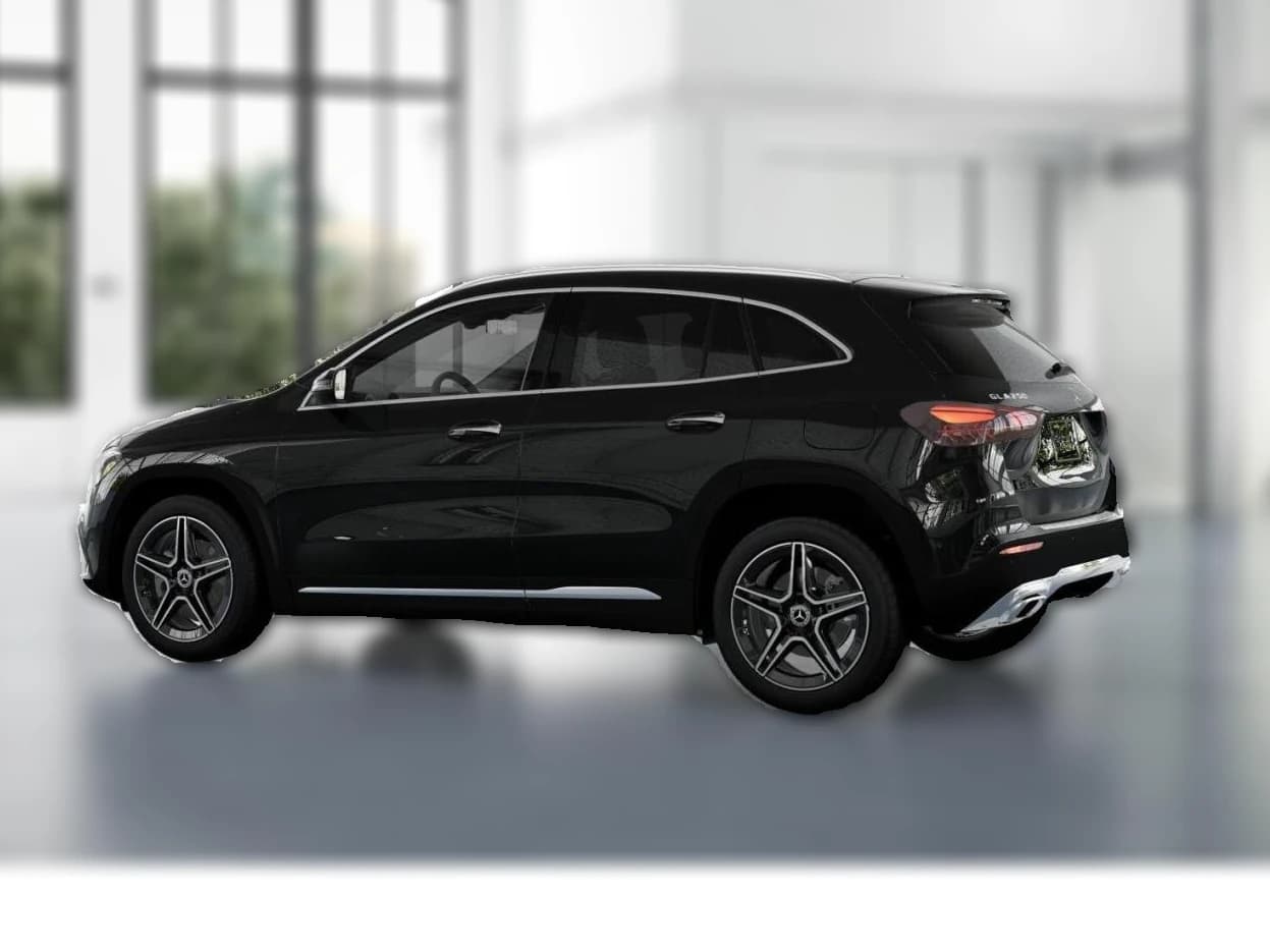 Mercedes-Benz GLA GLA 250 4MATIC SUV 2026 — side view