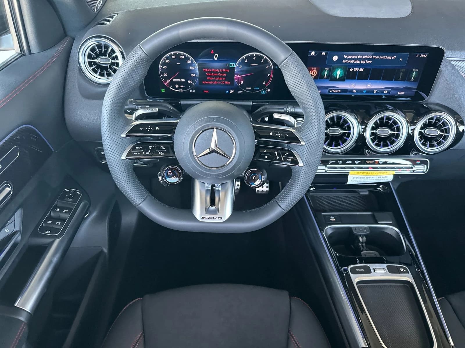 Mercedes-Benz GLA AMG GLA 35 4MATIC SUV 2026 — side view