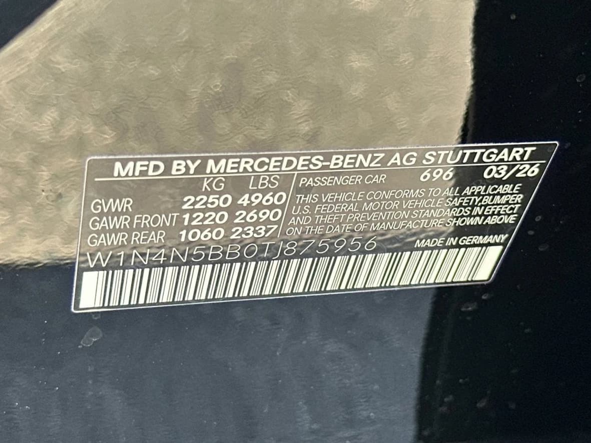 Mercedes-Benz GLA AMG GLA 35 4MATIC SUV 2026 — side view