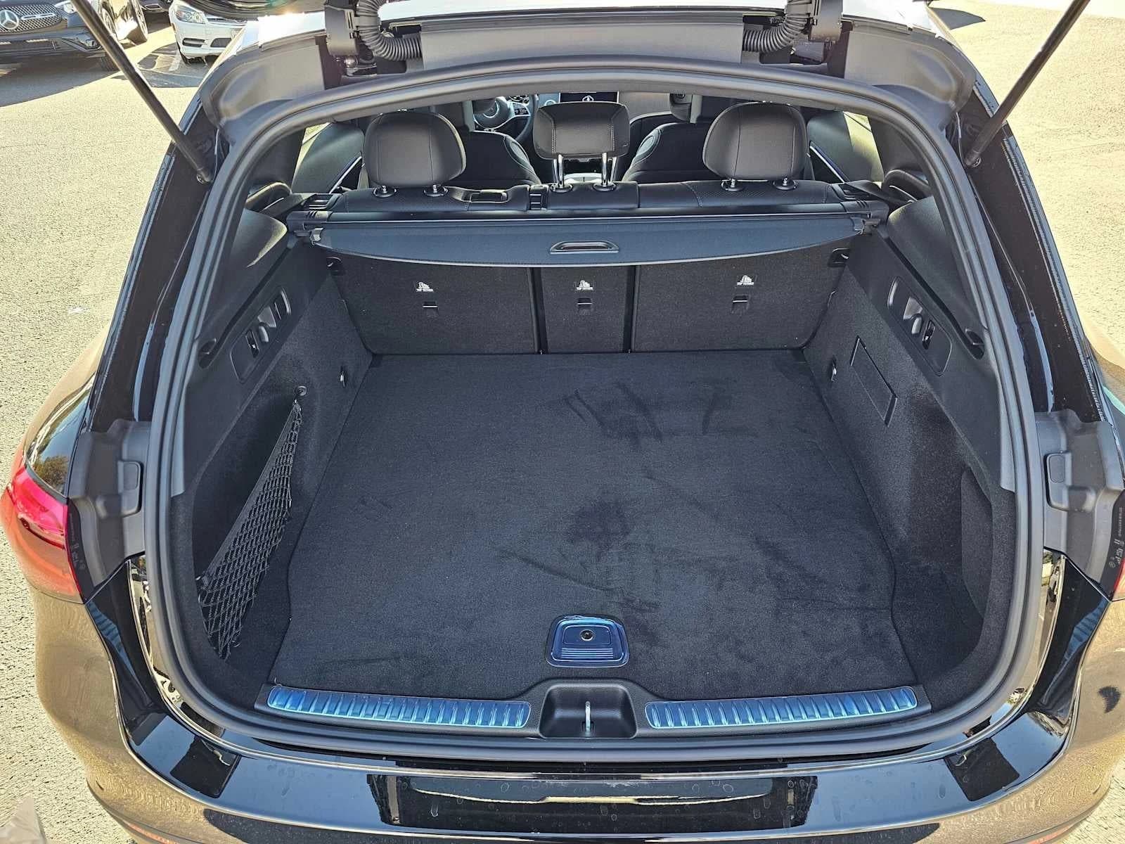 Mercedes-Benz GLC GLC 300 SUV 2027 — side view