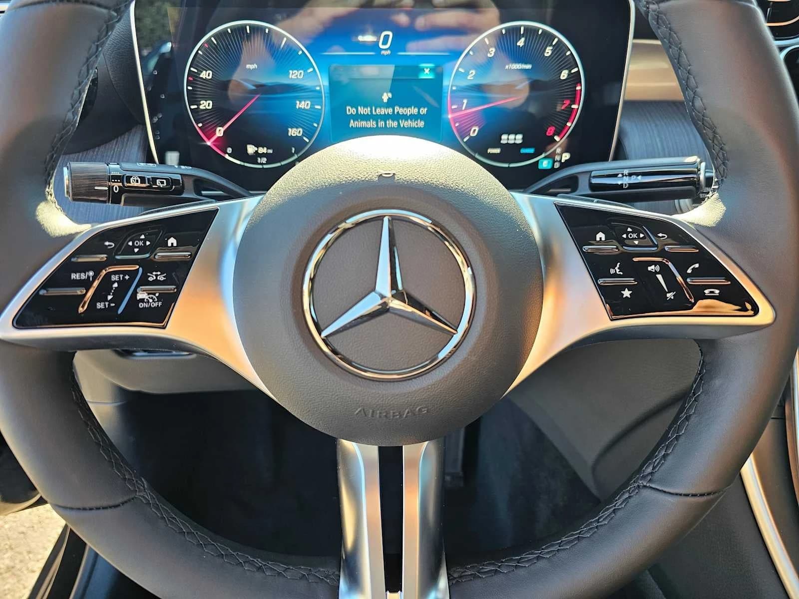 Mercedes-Benz GLC GLC 300 SUV 2027 — side view