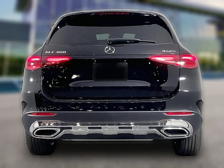 Mercedes-Benz GLC GLC 300 4MATIC SUV 2027 — side view