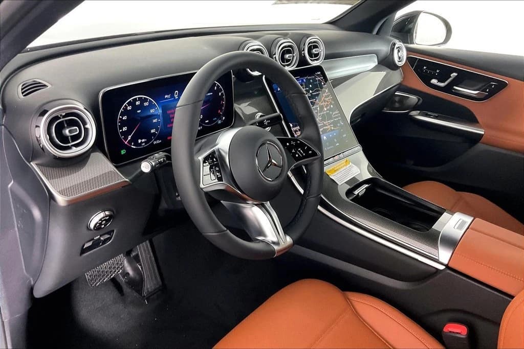 Mercedes-Benz GLC GLC 300 4MATIC SUV 2027 — side view