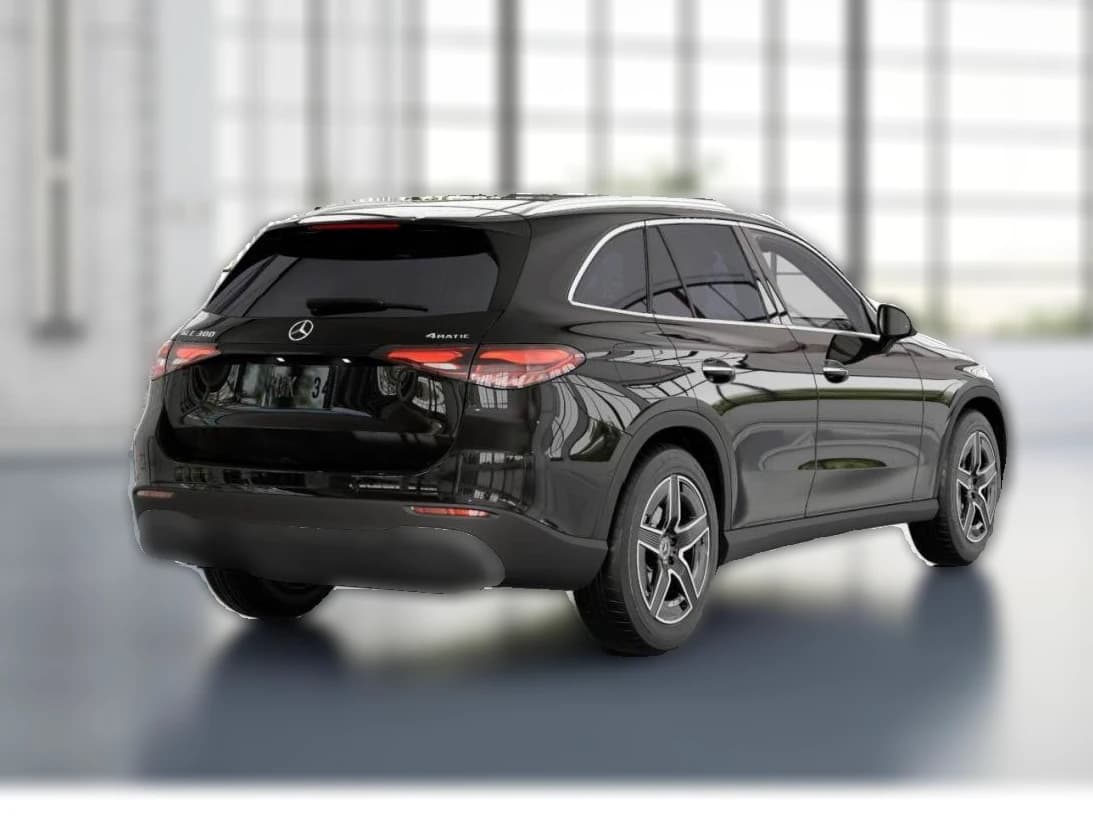 Mercedes-Benz GLC GLC 300 4MATIC SUV 2027 — side view