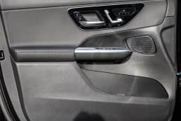 Mercedes-Benz GLC GLC 300 4MATIC SUV 2026 — side view