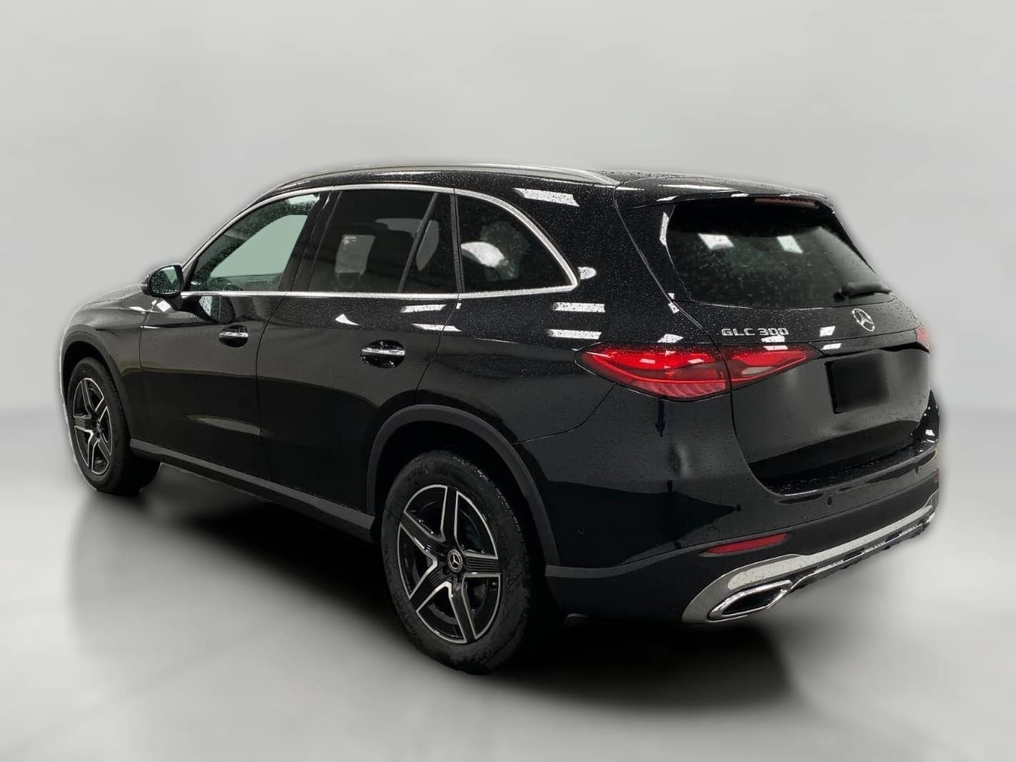 Mercedes-Benz GLC GLC 300 4MATIC SUV 2026 — side view
